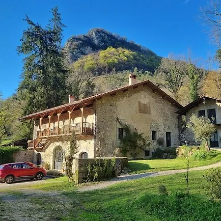 Les De Liane Bed & Breakfast 2*