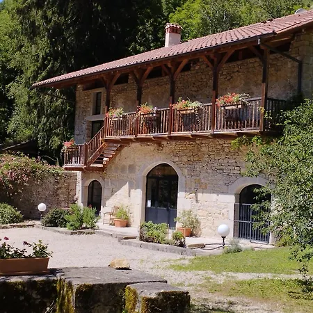 Bed & Breakfast Les De Liane 2*